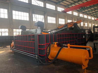Features and advantages of Metal Balers