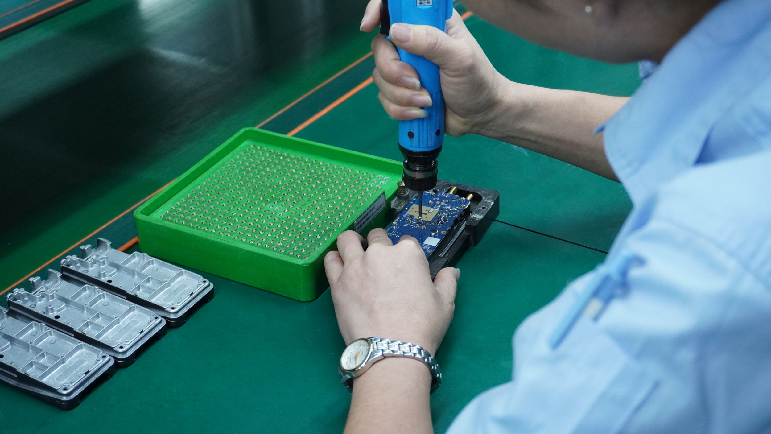 Dual Bands Radio Manufacturer: Innovative Solutions for Enhanced Connectivity and Performance