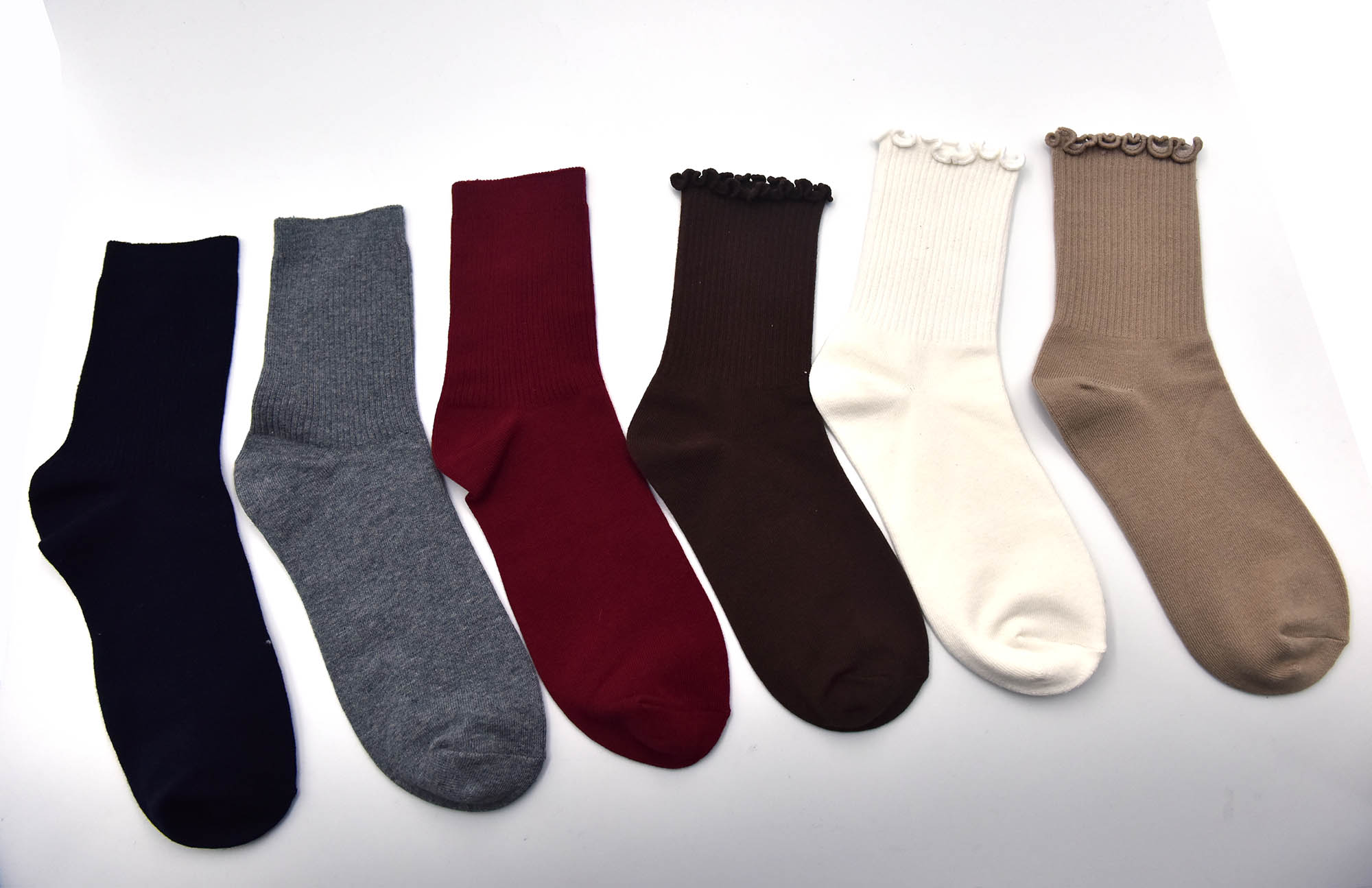 Custom Cotton Socks Manufacturer: Crafting Your Perfect Pair